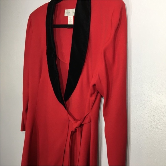 Vintage 80s 90s Red Wrap Top with Velvet Lapel, Christmas - Picture 7 of 10
